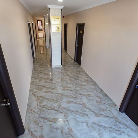 Express Residence Brăila Eksteriør bilde