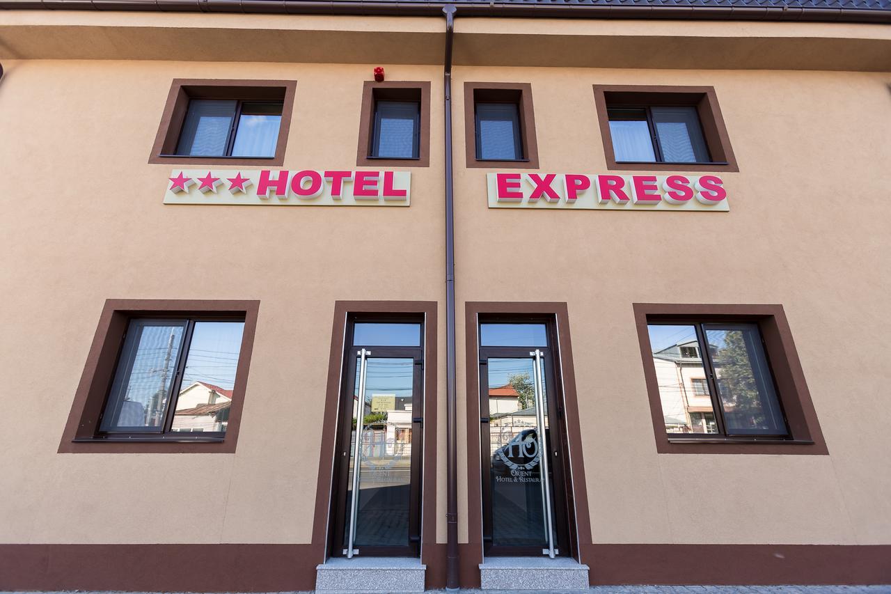 Express Residence Brăila Eksteriør bilde