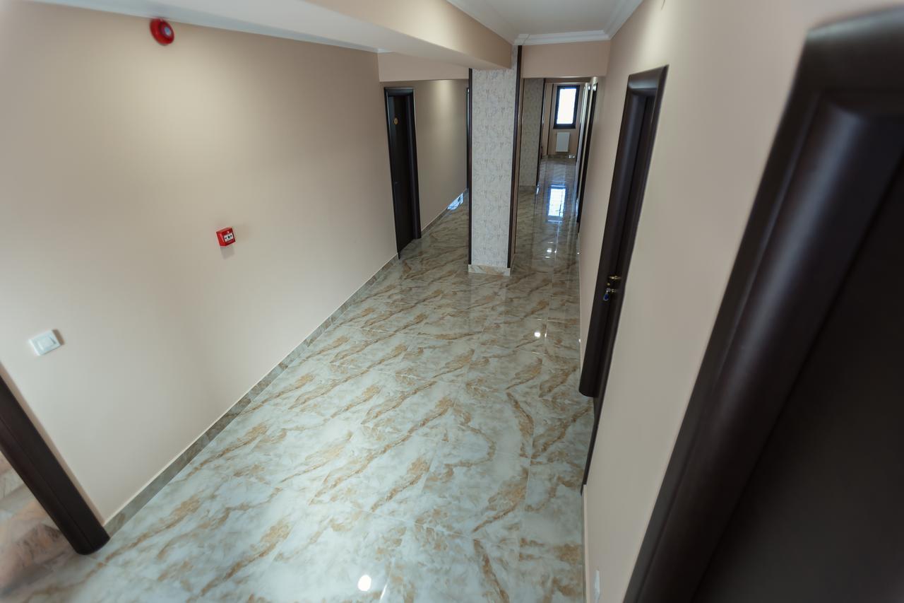 Express Residence Brăila Eksteriør bilde